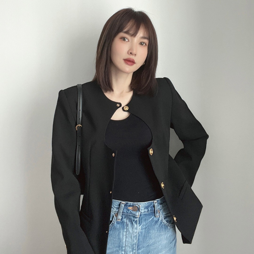 Noble.L 黑色镂空剪裁领口水滴西服外套西装上衣显瘦气质设计感