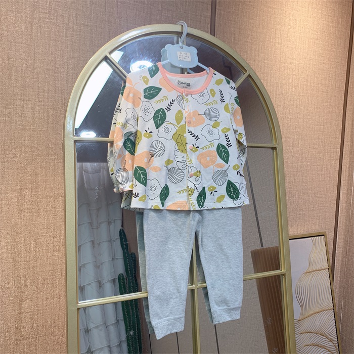 EI267  宝宝树叶前开秋衣两件套 