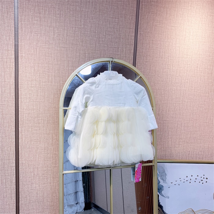 M1561   宝宝米色长袖加绒连衣裙