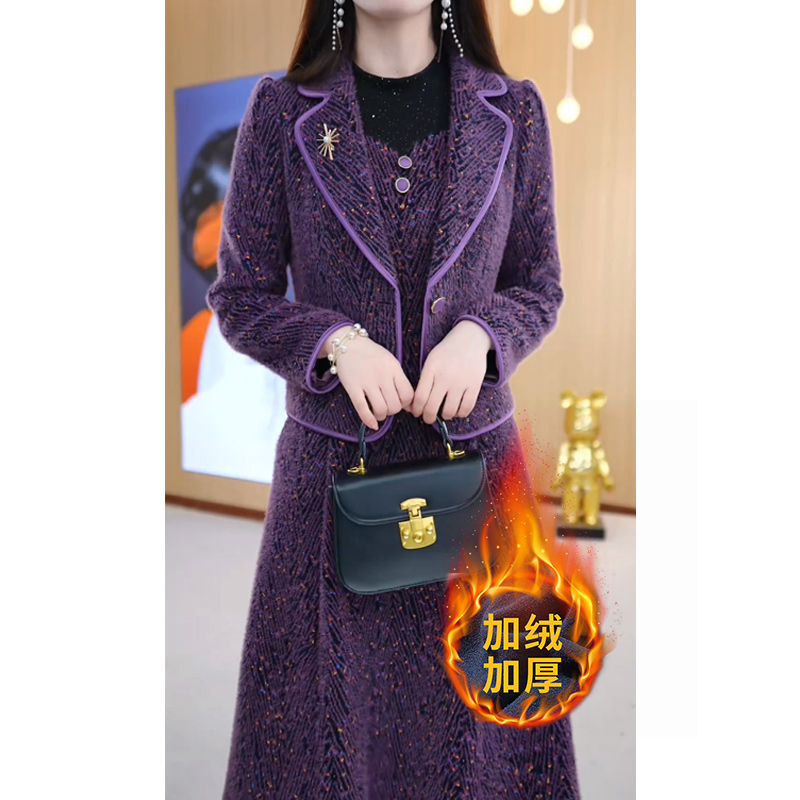 美瑞高定款长袖设计感不规则条纹西装领连衣裙M-5XL