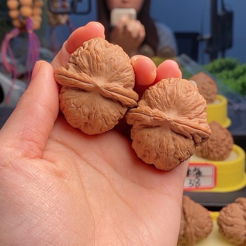 【闪购商品】桃核把件总****名元宝41