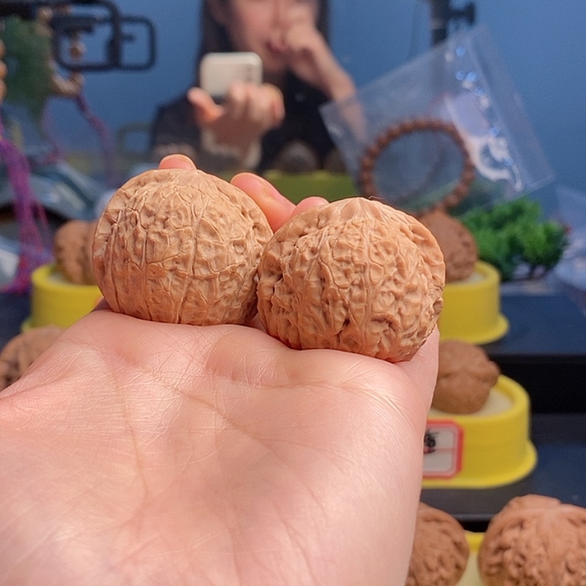 【闪购商品】桃核把件花**媚南瓜