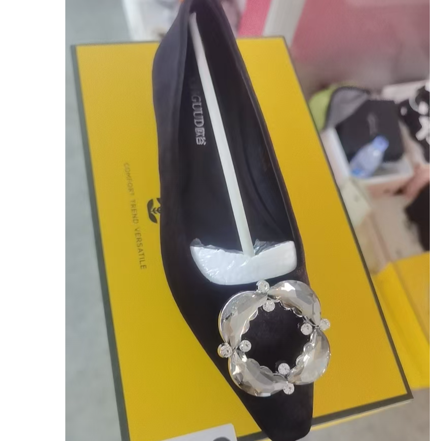 710时尚休闲百搭女士单鞋