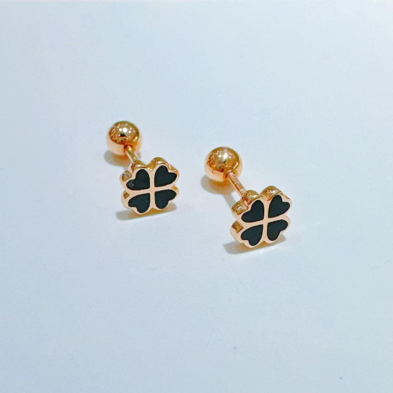 金750四叶草时尚耳饰
