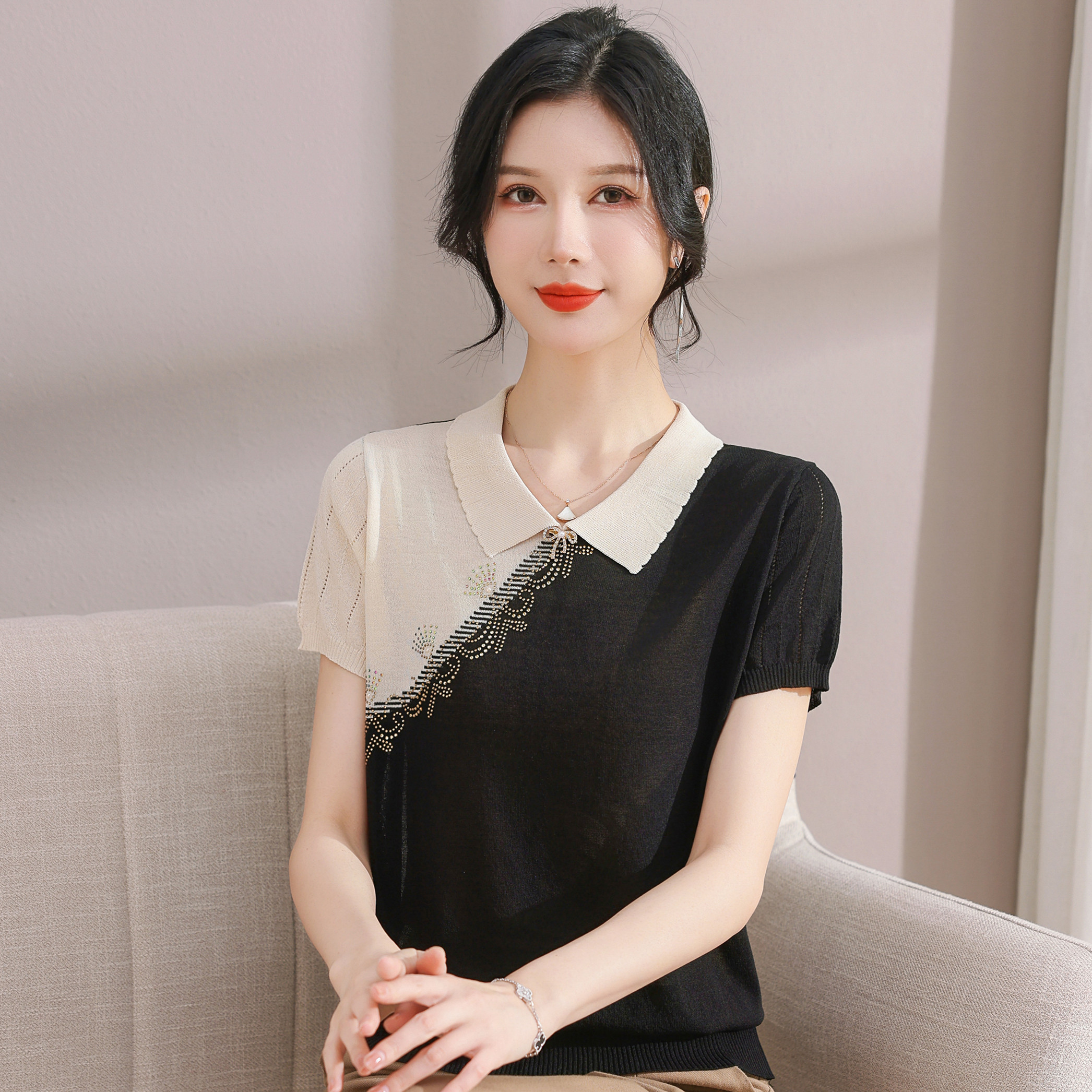 妈妈夏装冰丝短袖t恤女装上衣2024新款中老年人宽松大码针织小衫
