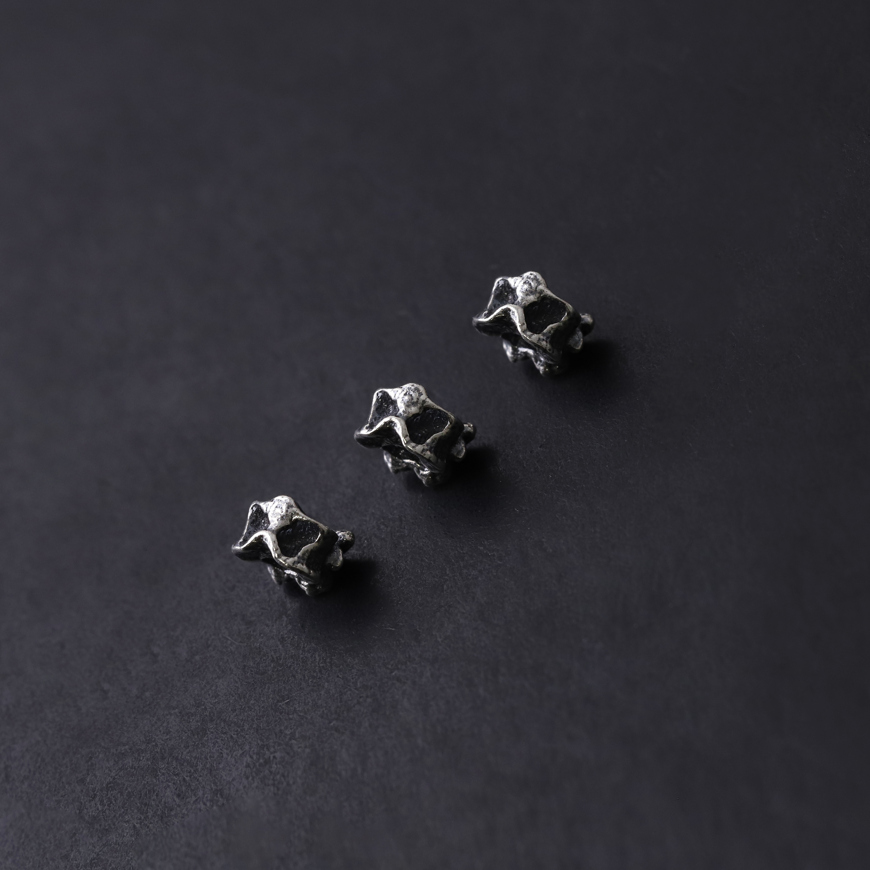 925银银制品 S8168-4  【925银阿呆龙骨】配饰隔珠隔片绳束