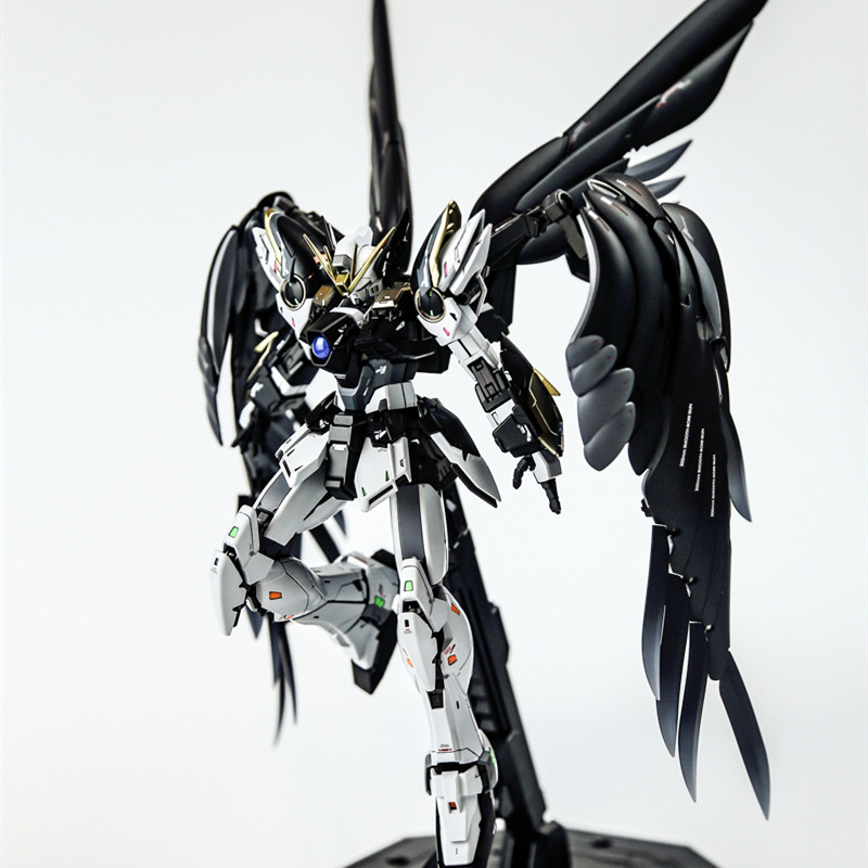 万代高达  MG飞翼零式掉毛 EW VER KA 卡版 高达 拼装模型 黑飞翼