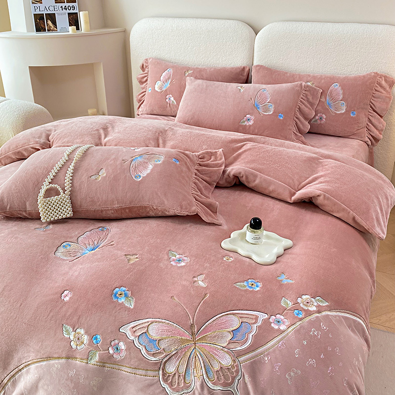 【幻蝶】2024法式风高克重牛奶绒四件套刺绣贴纱款套件加厚