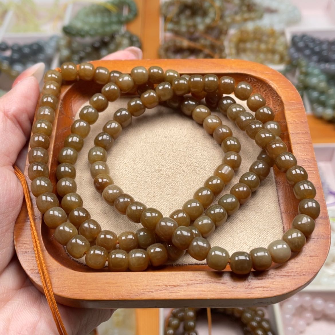 【闪购商品】和田玉珠串6*7mm未镶嵌