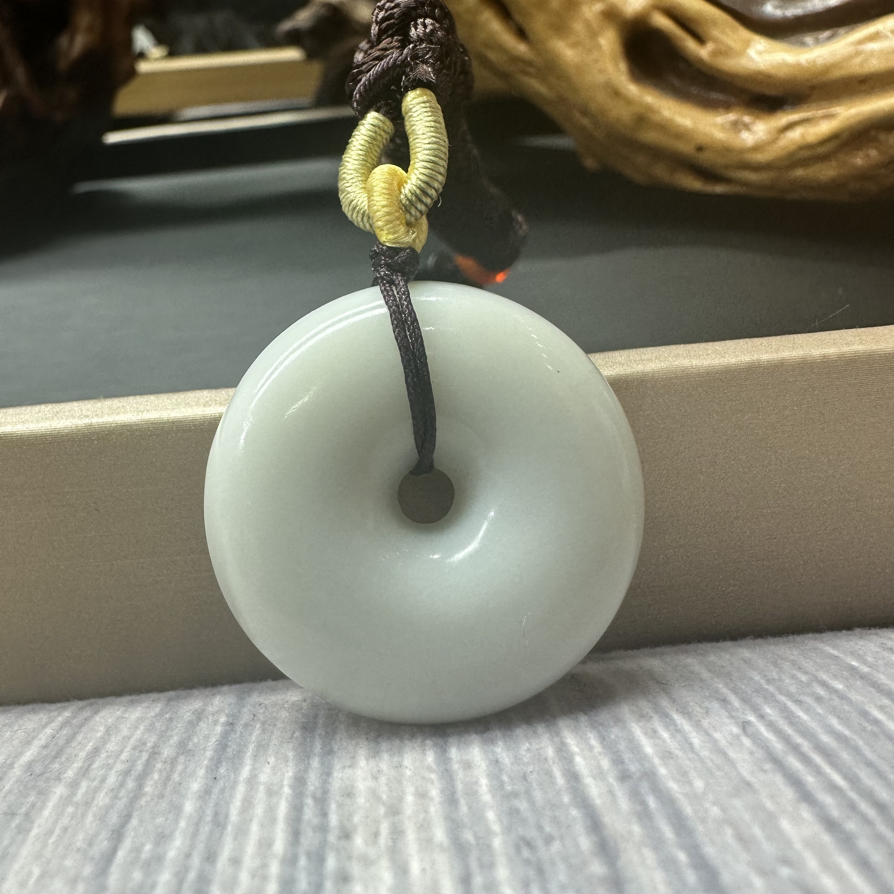 百森珠宝天然和田玉平安扣吊坠