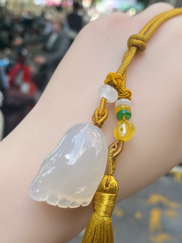 天然玛瑙小脚丫，包挂可爱，寓意好：知足常乐！