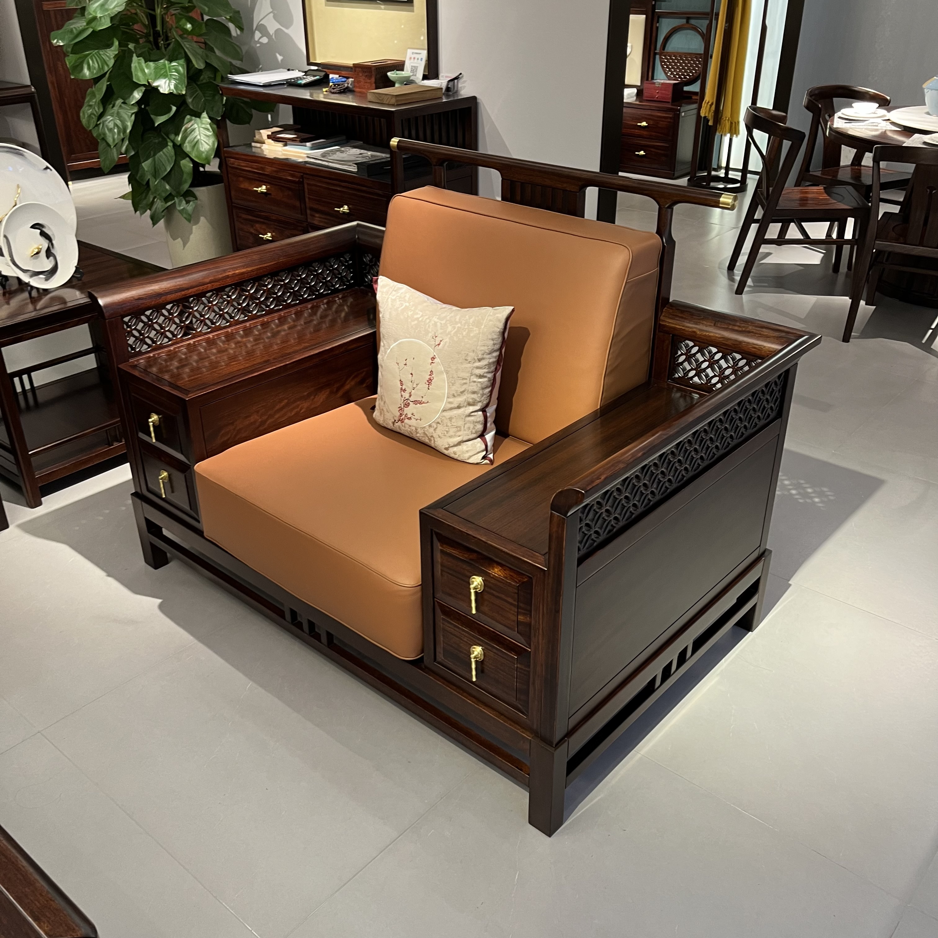招财进宝--轻奢新中式黑檀木爱里古夷苏木别墅大平层沙发