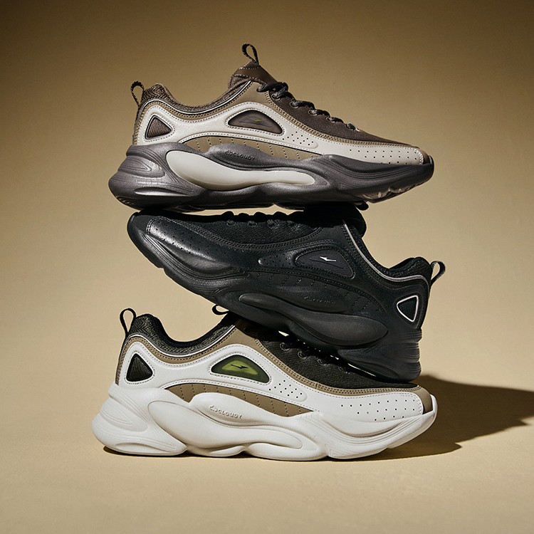 衍界丨鸿星尔克情侣增高休闲鞋复古潮鞋百搭厚底潮鞋运动鞋子