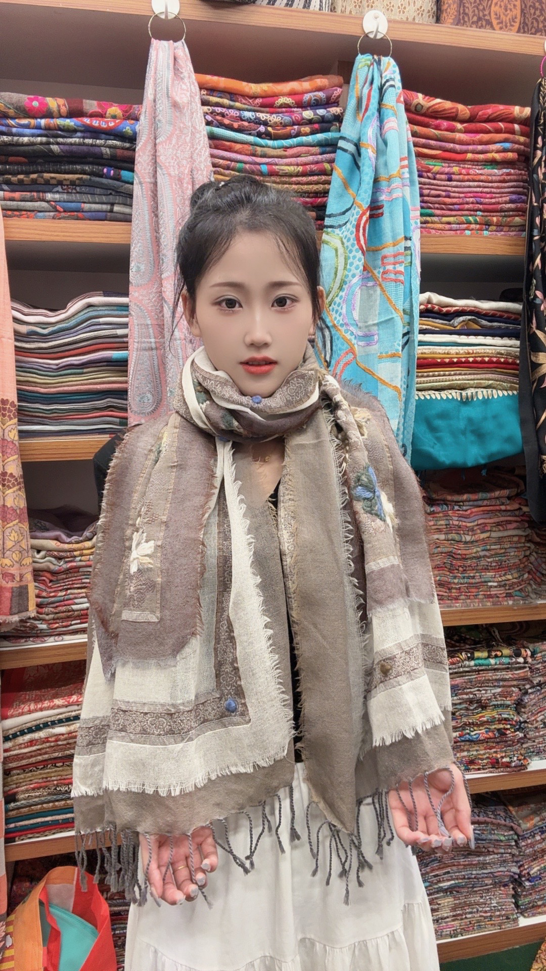 克什米尔手工围巾披肩直播间选款看好在拍不 退 不 换