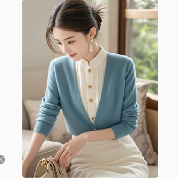 慵懒风蓝色假两件毛衣女款2024年新款冬季独特超好看气质针织上衣