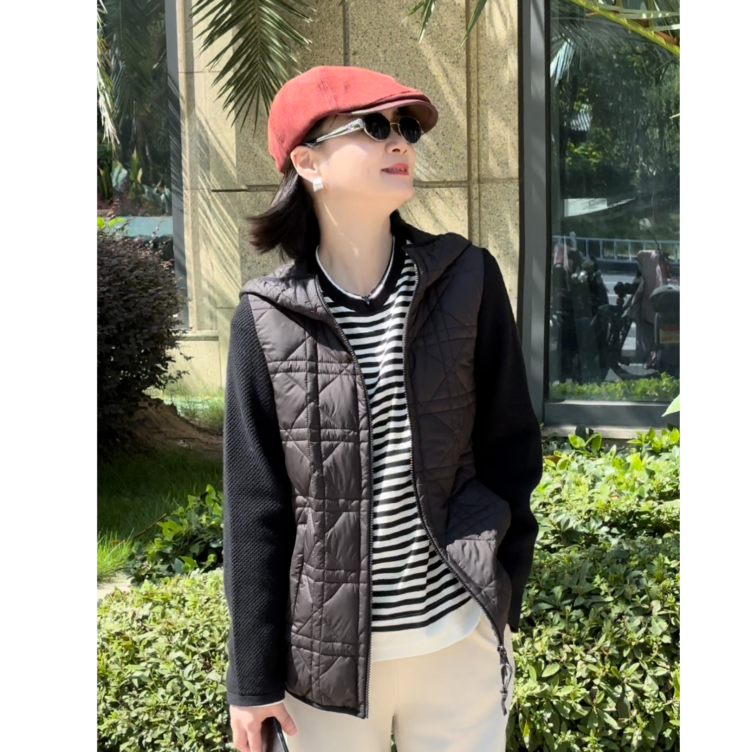 华人杰2025热绒服秋冬女装时尚拼接针织长袖外套宽松带帽棉服