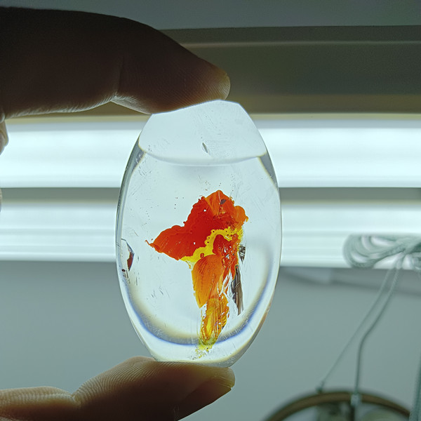 天然红胶花裸石异象水晶牌子吊坠  晶体通透 颜色好