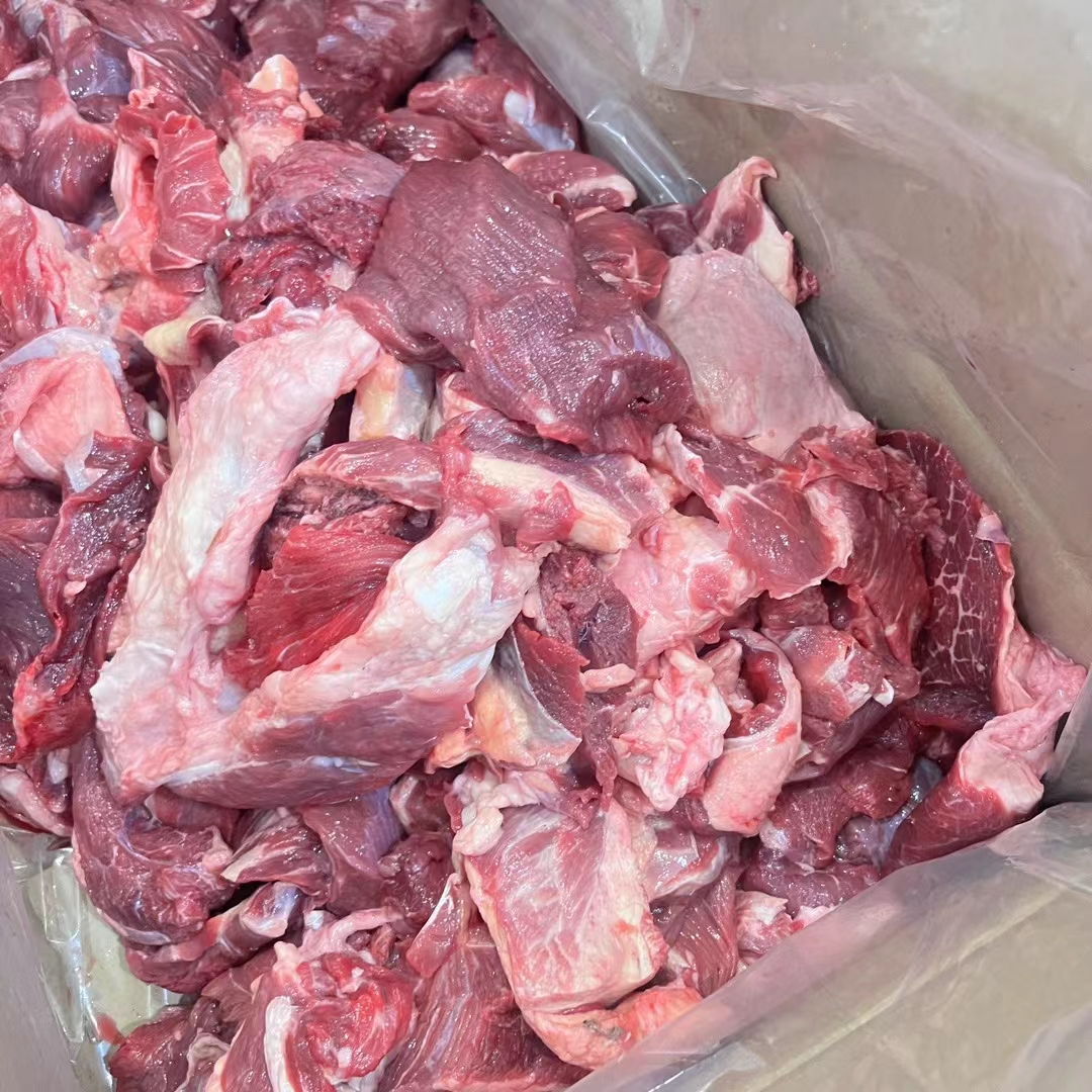 新鲜牛肉筋头巴脑带筋肉质嫩适合红烧炖煮