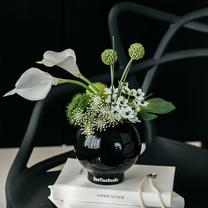 设计师款手札花束摆件马蹄莲手捧花客厅玄关质感花艺装饰