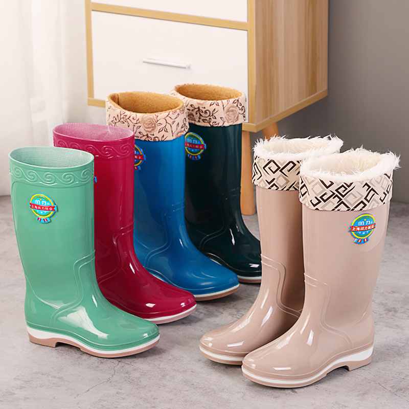 劳保雨鞋高筒女式牛筋底防水鞋防滑户外厚底雨靴工作保暖长筒水靴
