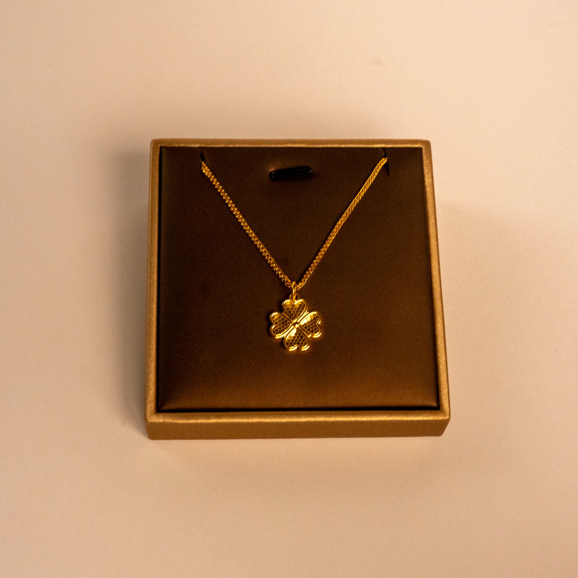 吊坠足银 外包金爱心四叶草套链轻奢时尚百搭女士经典精美坠链