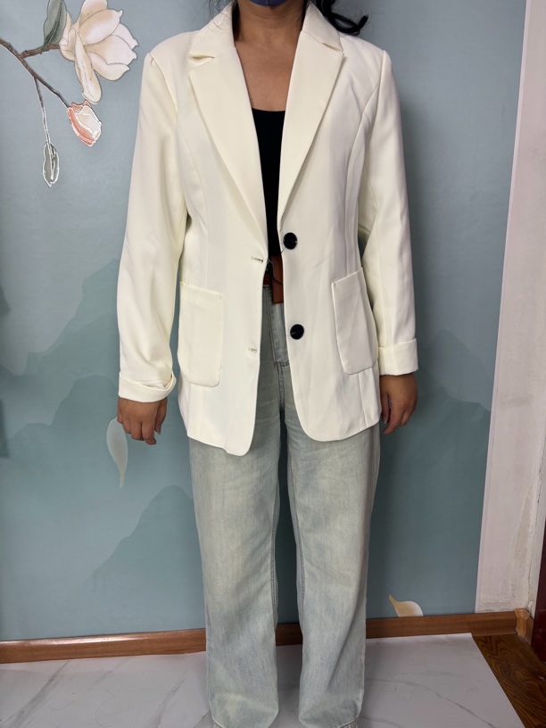 韩版修身白色小西装