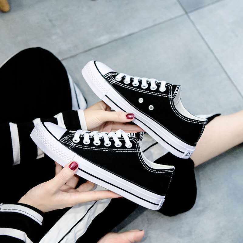 帆布鞋女学生2025百搭休闲平底板鞋新款经典韩版原宿风小白球鞋潮