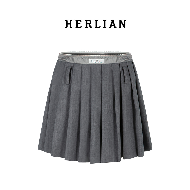 Herlian23年秋季新品女士缎面标签logo时尚百褶裙