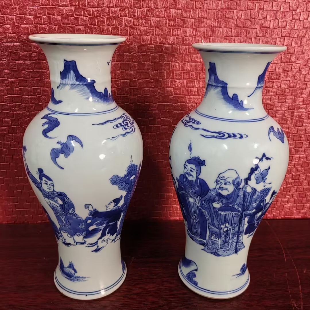 QH-003清康熙青花福禄寿人物纹赏瓶一对