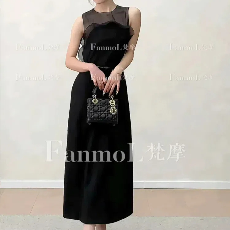 25秋薄纱拼接花边透视无袖收腰法式优雅气质棉羊毛特种工艺连衣裙