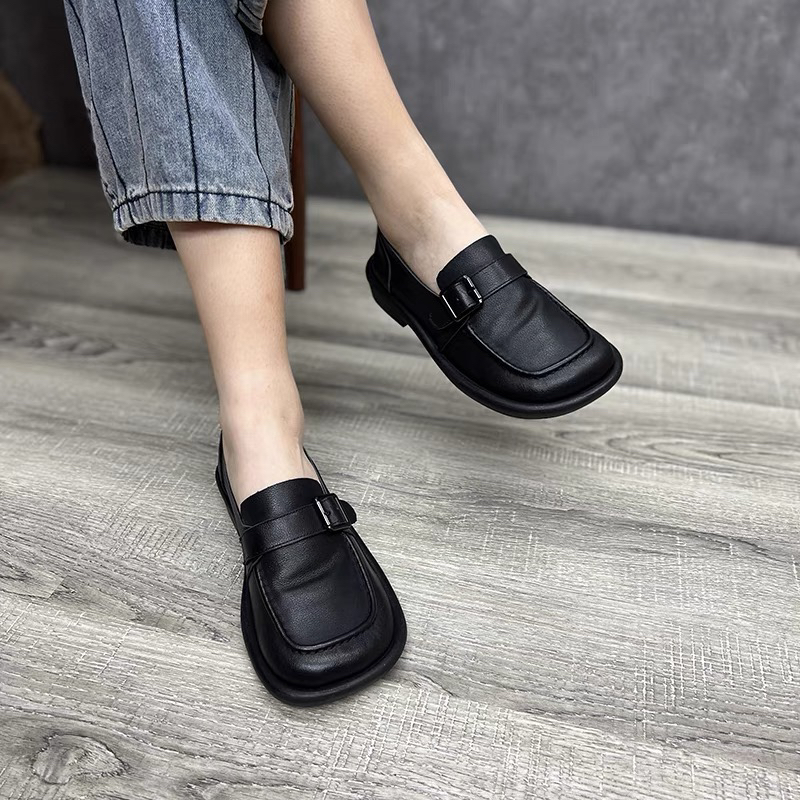 艺鞜2025年秋季新款真皮平底方头懒人单鞋一脚蹬上班族乐福鞋女