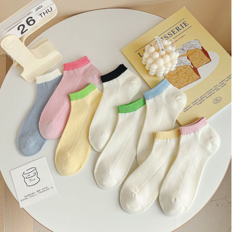 女士百搭短袜舒适彩口袜W8083T