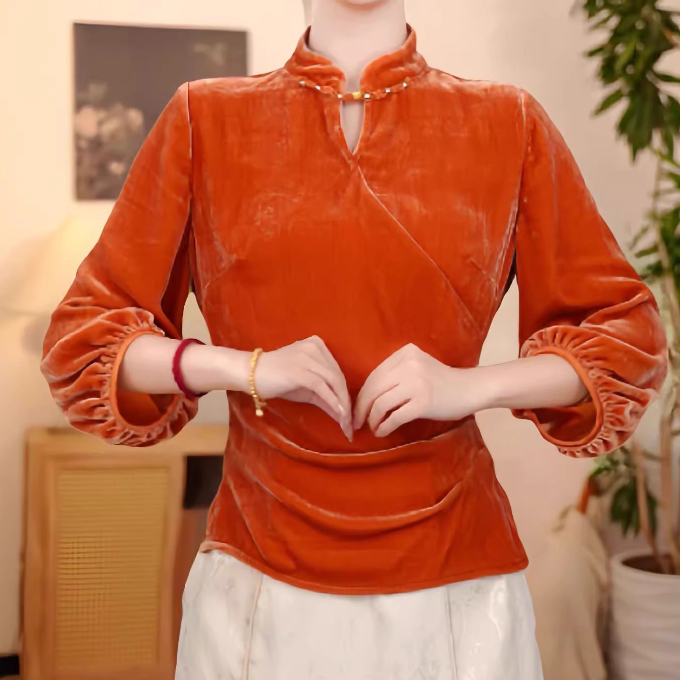 新中式国风荷叶边领丝绒上衣秋冬新款气质收腰打褶花边衬衣