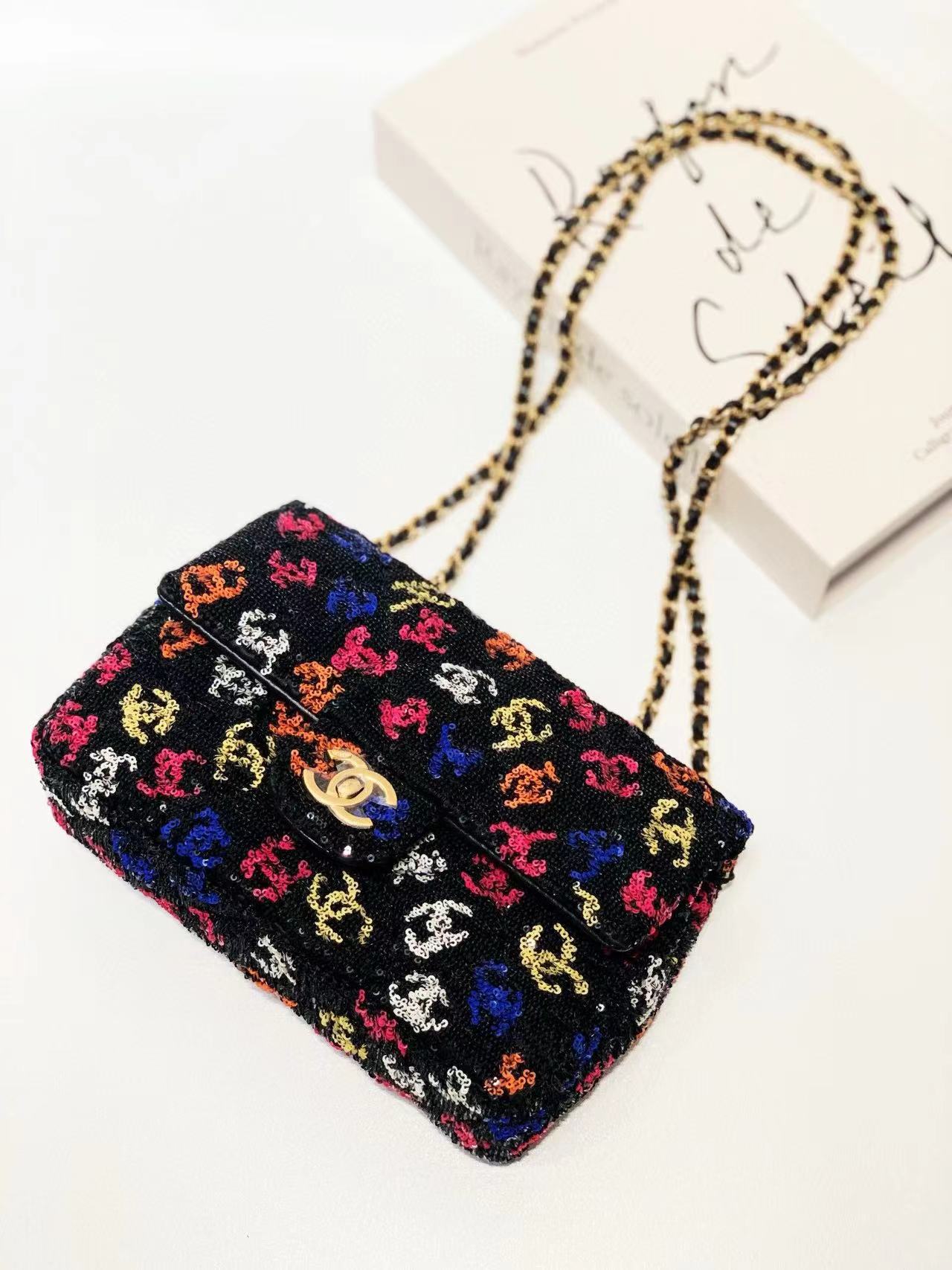 全新未使用 Chanel/香奈儿 HIHI/24S黑金多彩亮片大mini 斜挎包