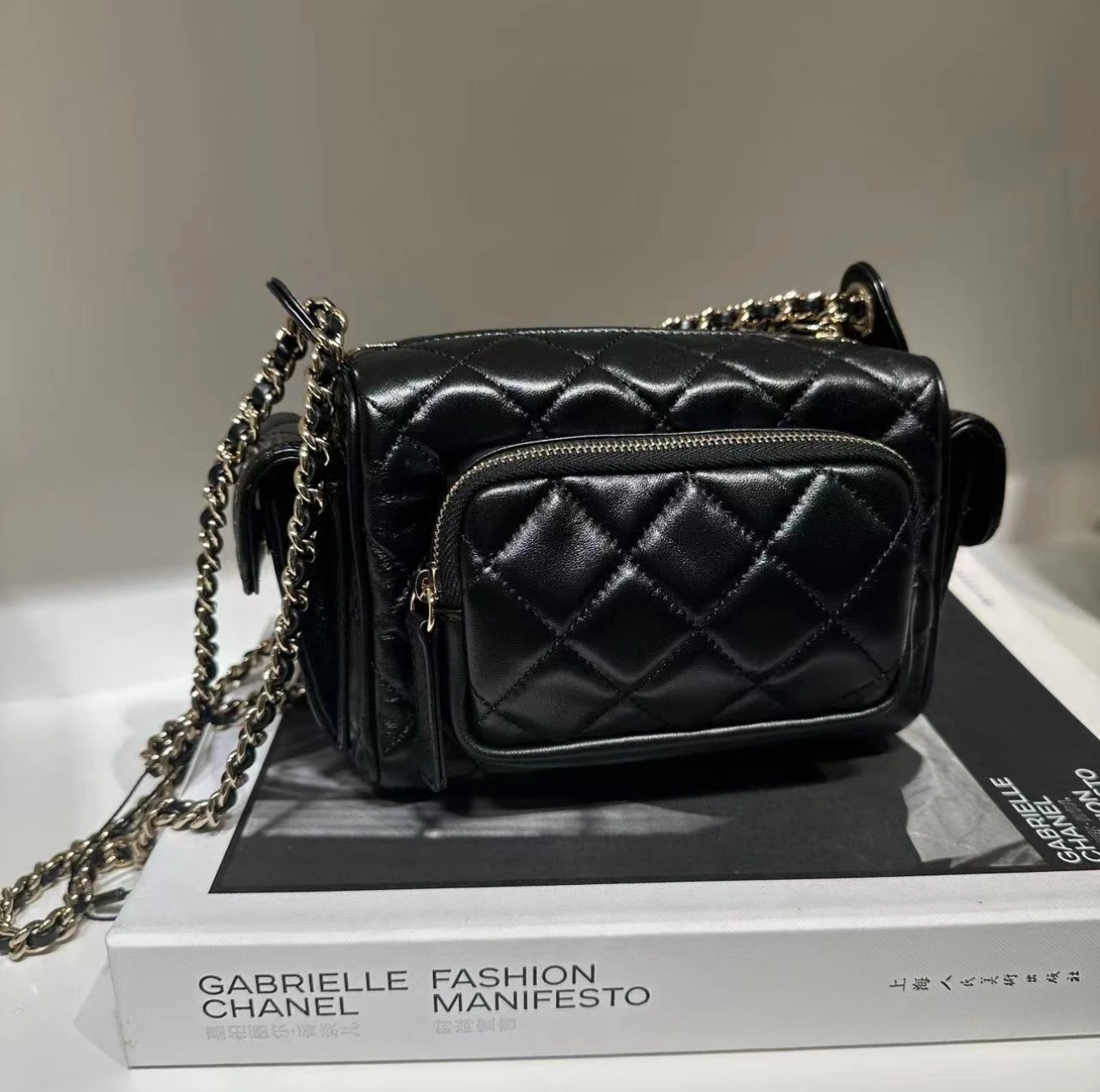 全新未使用 Chanel/香奈儿 HIHI/Chanel 24K黑金羊皮多口袋相机包