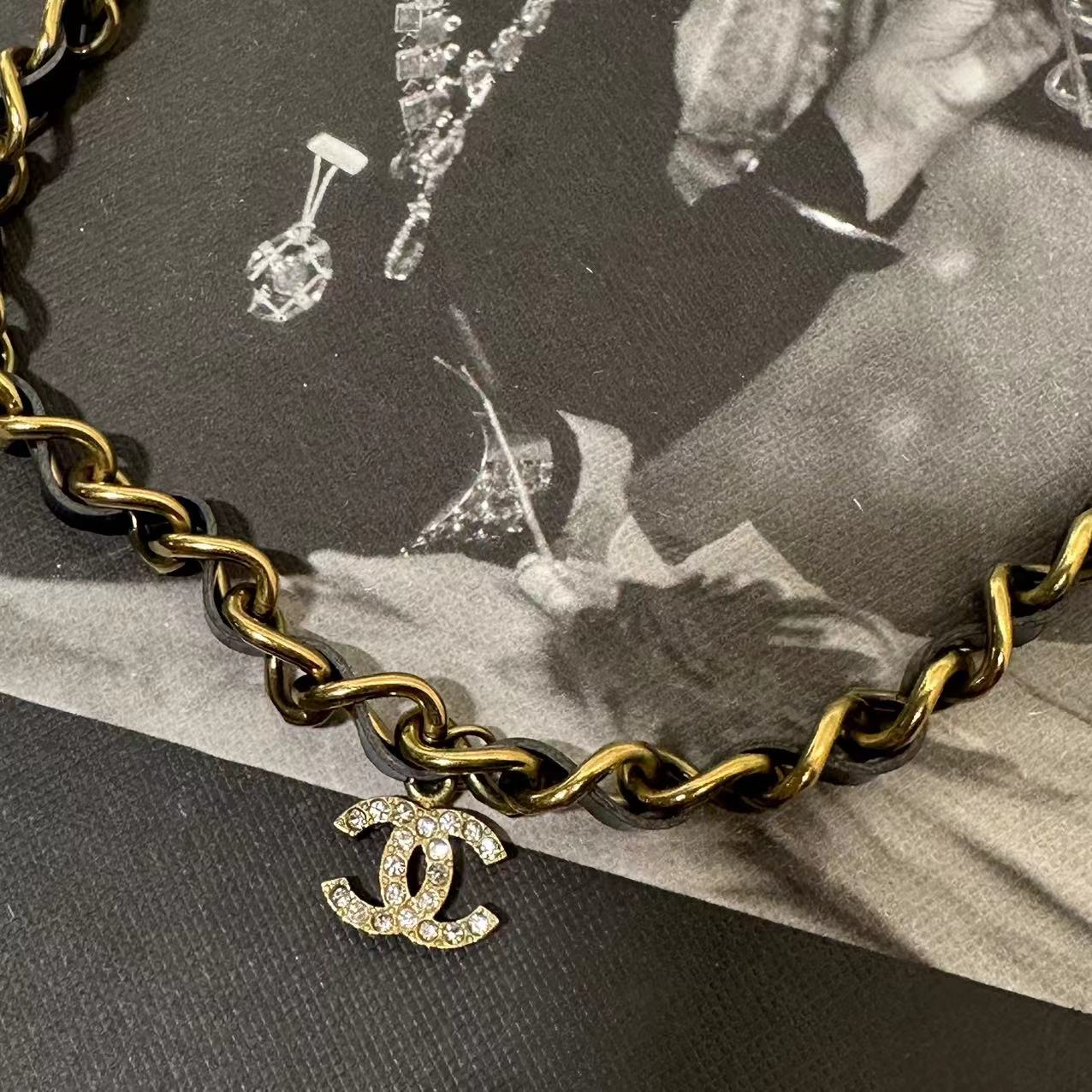 95新  HIHI精选/Chanel95P 黑金皮穿链双C镶钻Choker/9365316