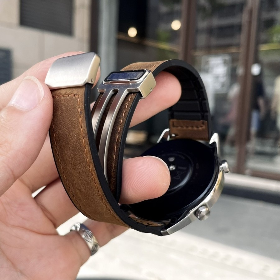 适用华为手表gt2疯马纹GT3pro真皮表带watch3磁吸扣20mm22mm通用