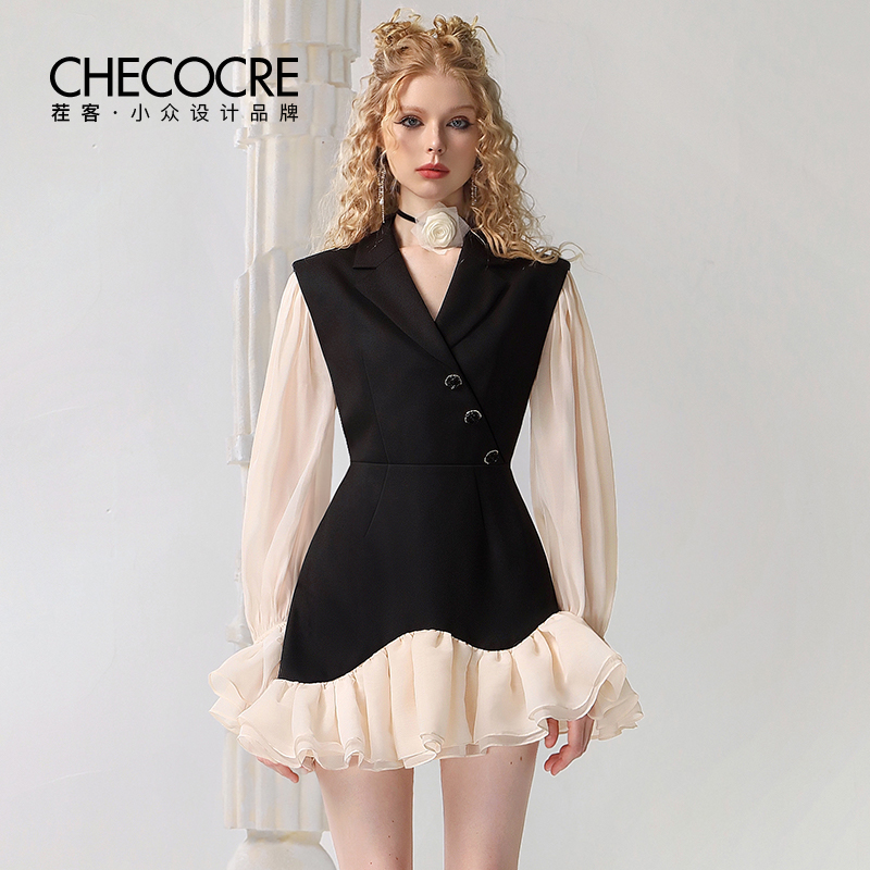 茬客连衣裙秋新款荷叶边裙摆撞色设计感轻熟西装裙CM700458