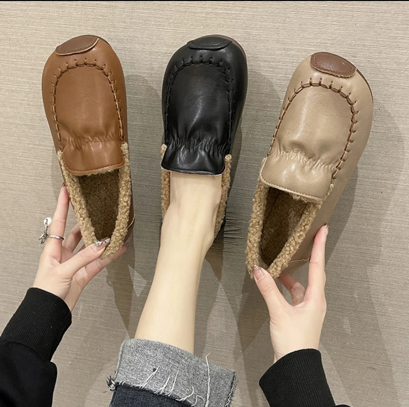 宽胖脚一脚蹬加绒加厚雪地靴女防水皮面孕妇加厚防滑保暖豆豆棉鞋