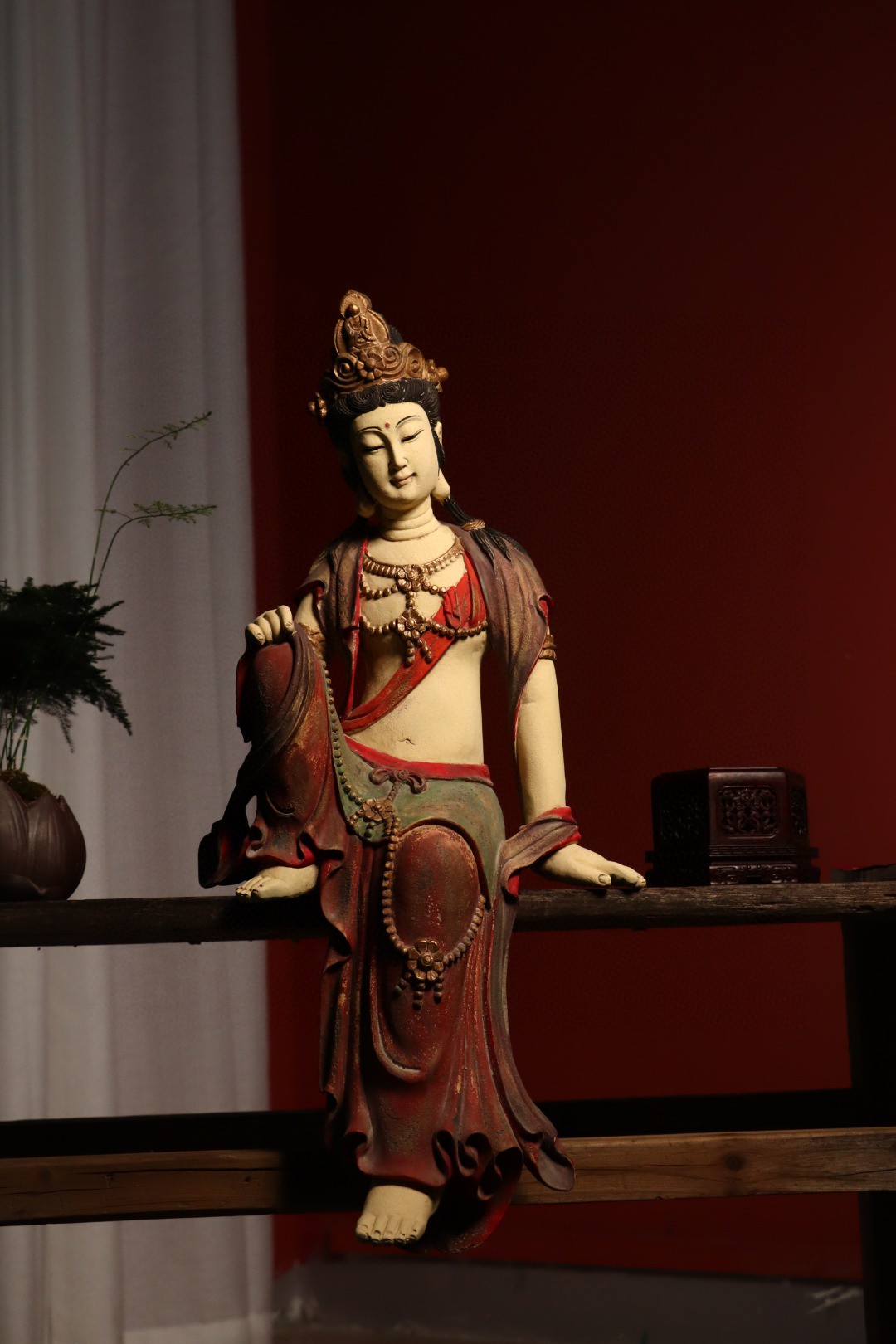 香樟木矿物彩仿宋自在观音工艺品玄关彩绘神像禅意菩萨