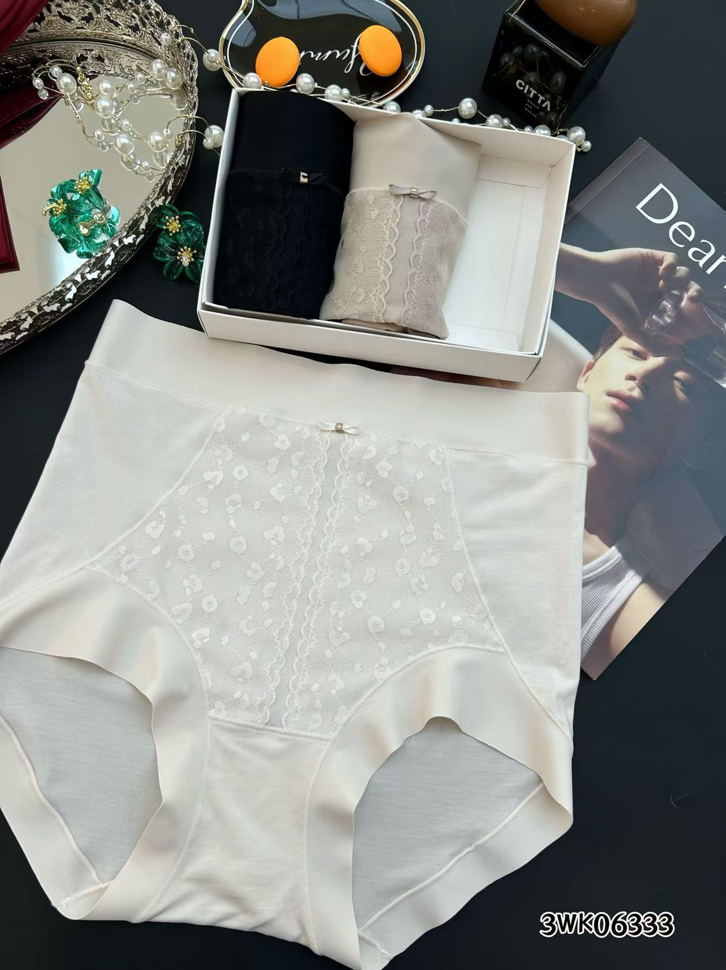 06333轻柔雅致莫代尔高腰收腰内裤女《三条装》