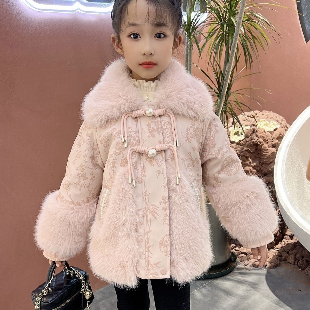 女童外套冬款新款网红洋气冬季加绒加厚中国风保暖毛毛衣时尚韩版