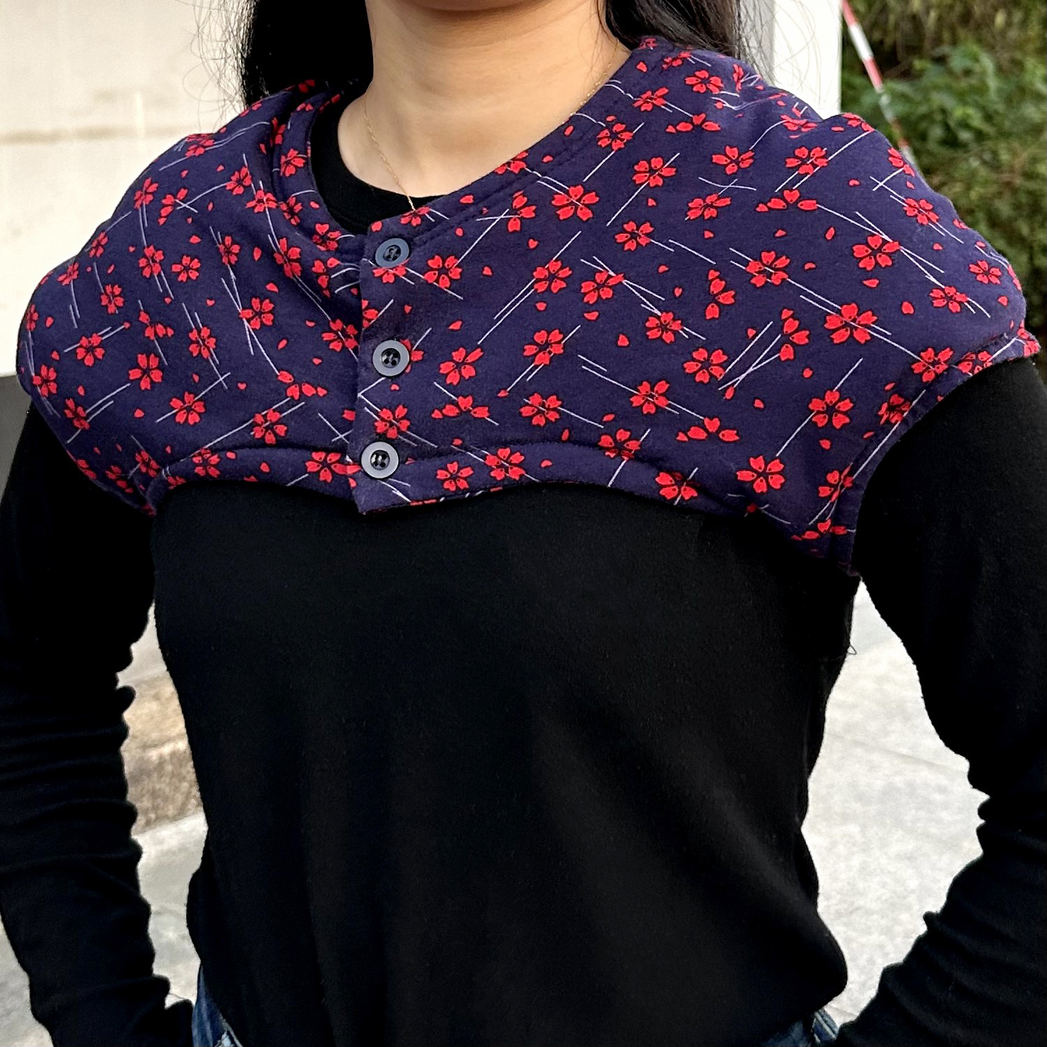 丝绵护肩颈椎保暖中老年产妇防寒月子膀坎肩睡觉小披肩秋冬