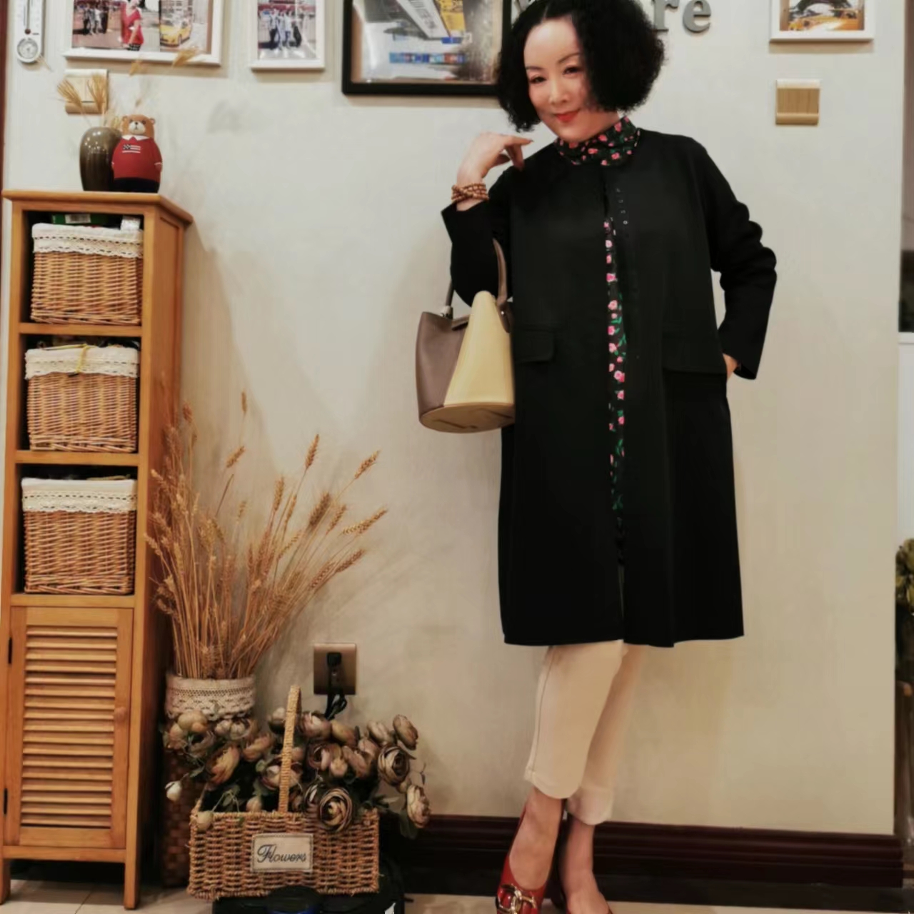 贴边小扣时尚新款休闲风衣