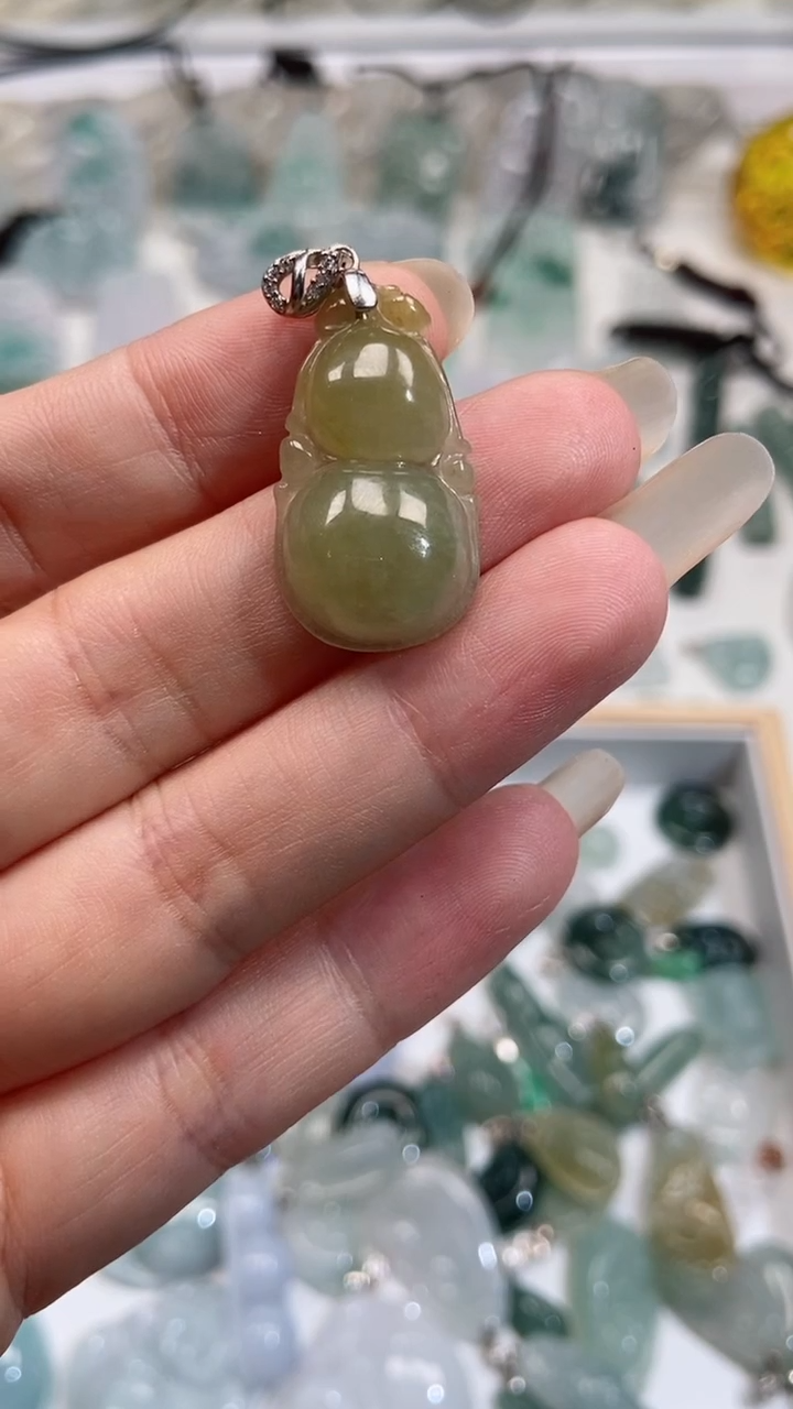 【闪购商品】翡翠颈饰银S925镶嵌吊坠多样性发其一