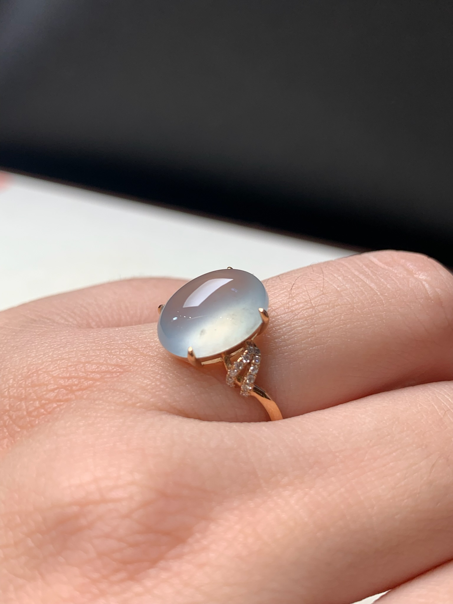 白冰起荧18K金镶嵌天然缅甸翡翠戒指#货号2001