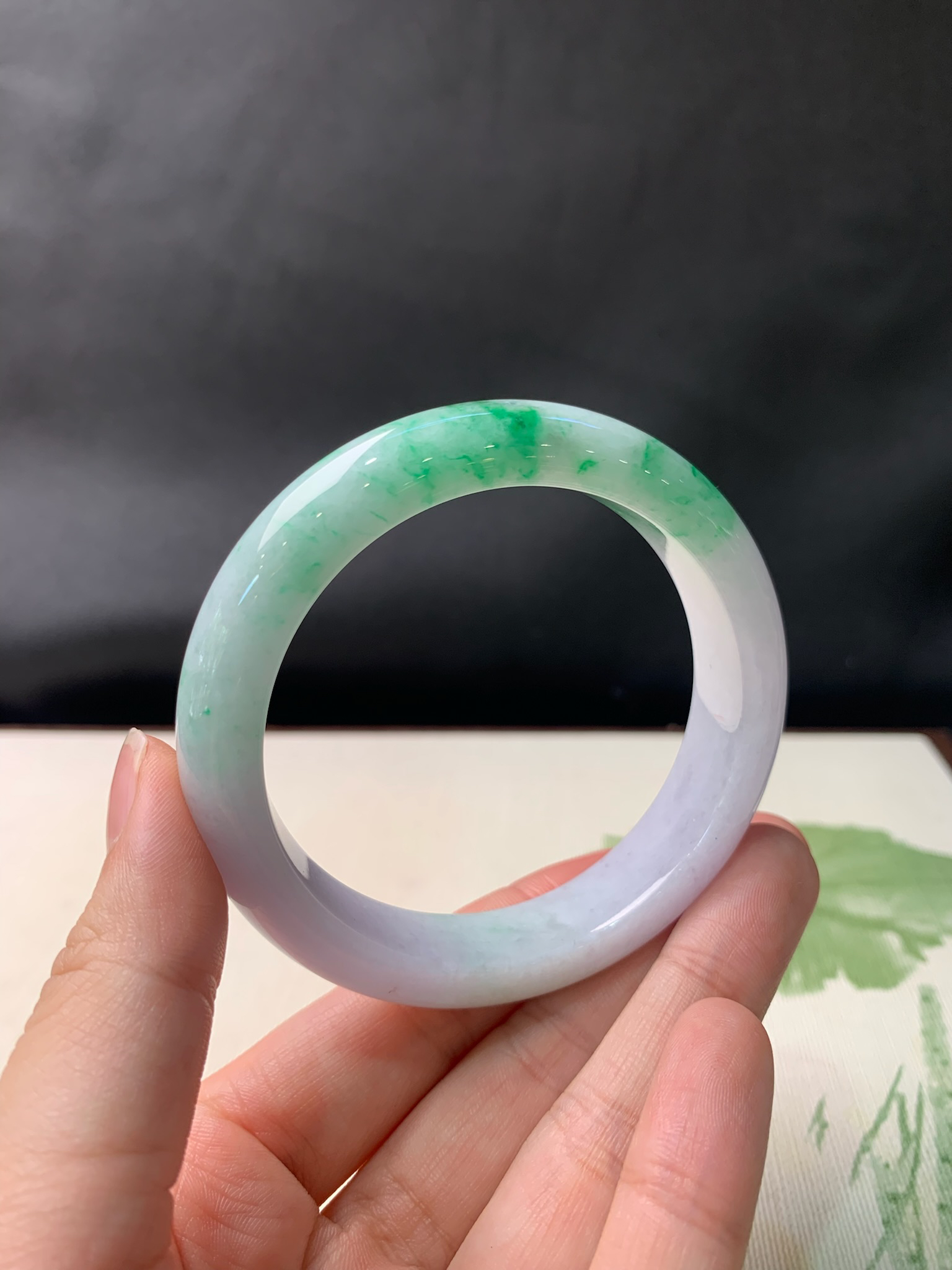 56.5圈口白底青正圈手镯天然缅甸翡翠#2415