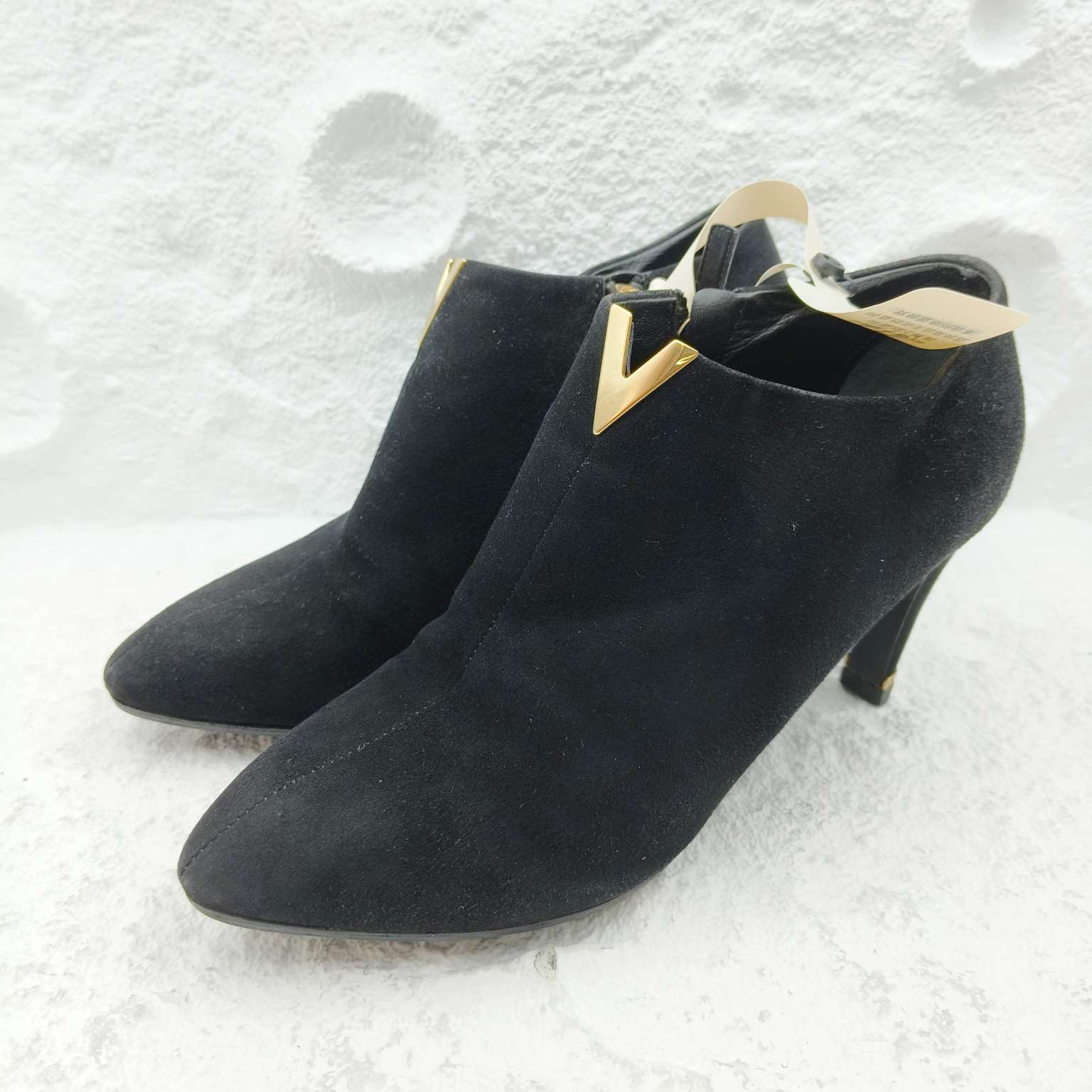 99新 LouisVuitton/路易威登 黑色v字标高跟鞋/女士37.5码