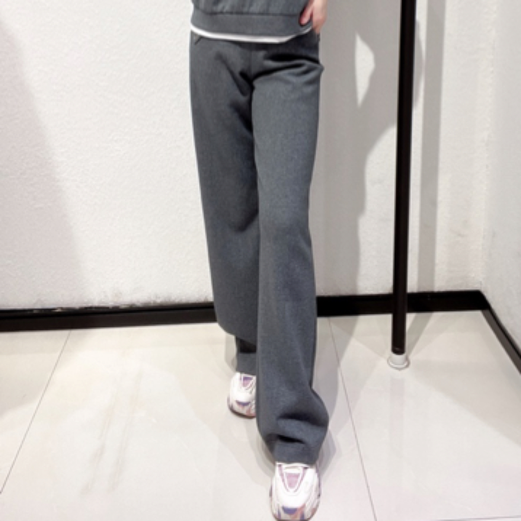 允硕运动风时尚休闲直筒裤