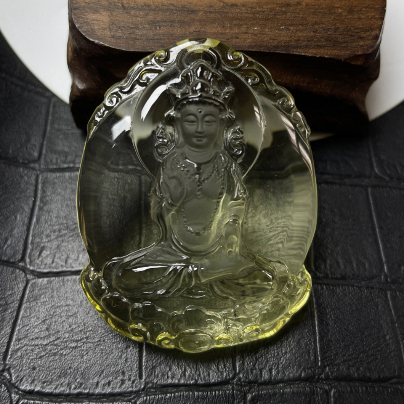 黄水晶观音吊坠男女款本命年守护神天然水晶观世音菩萨项链挂件坠